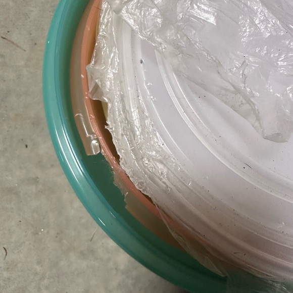 Tupperware Classic Wonderlier Bowl Set - Picture 2 of 2